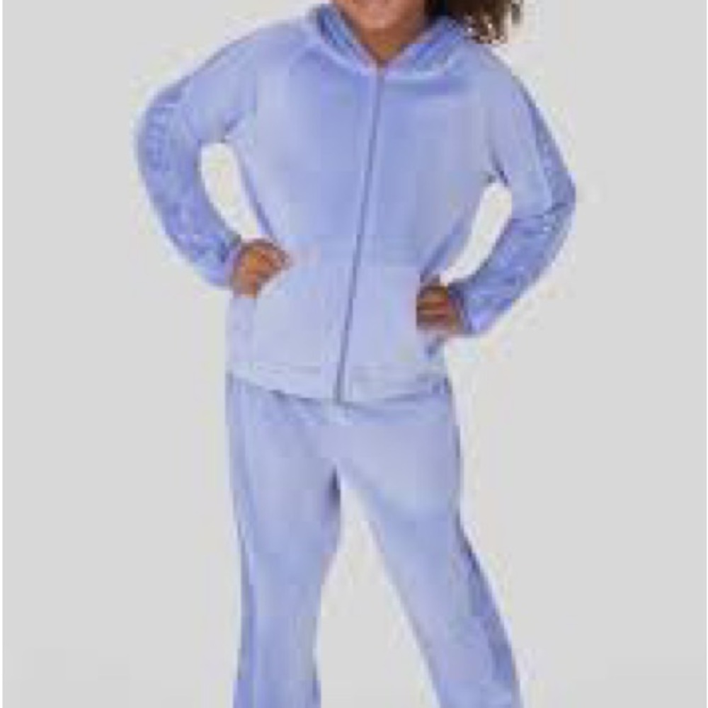 Yogalicious Soft Blue Apparel Set 10-12 years old